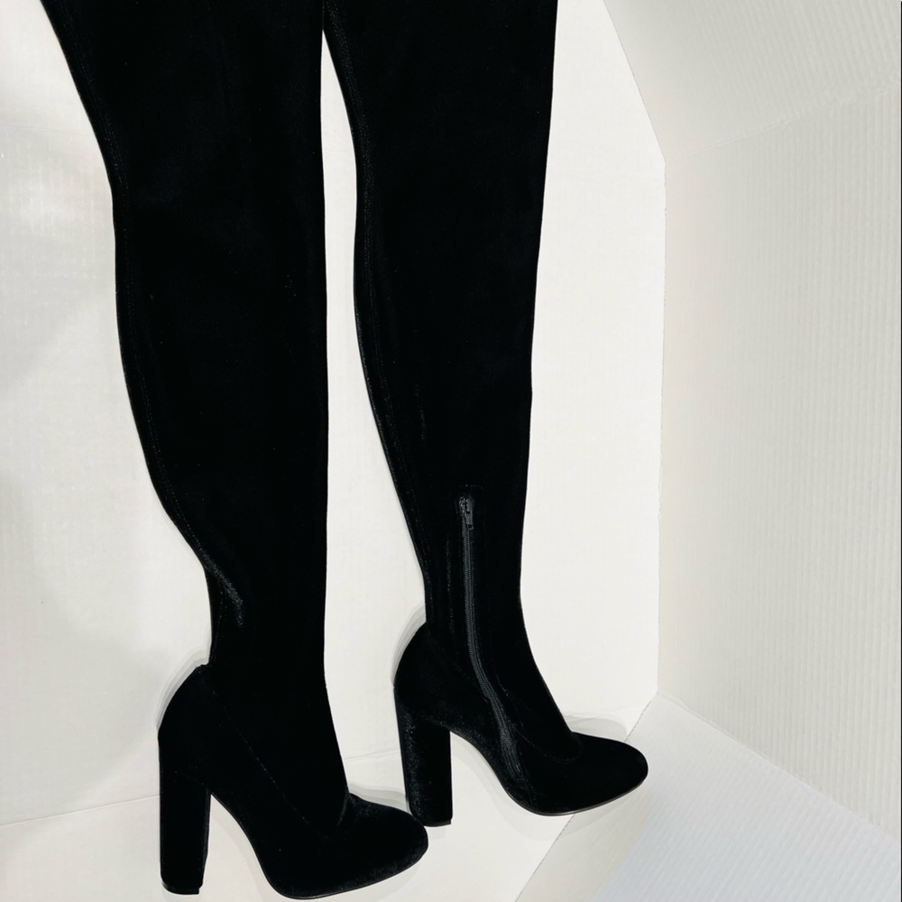 CARVELA WOLF BLACK by Kurt Geiger Zip Closure  Velvet Upper Size 37 - Picture 5 of 16